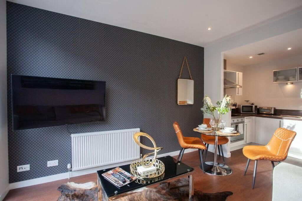 1 Bedroom Apartment In Very Central Location Glasgow Luaran gambar